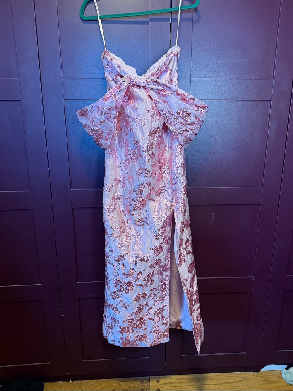 Petal and Pup NWT Elegant Off-Shoulder Pink Jacquard Dress - Picture 4 of 5